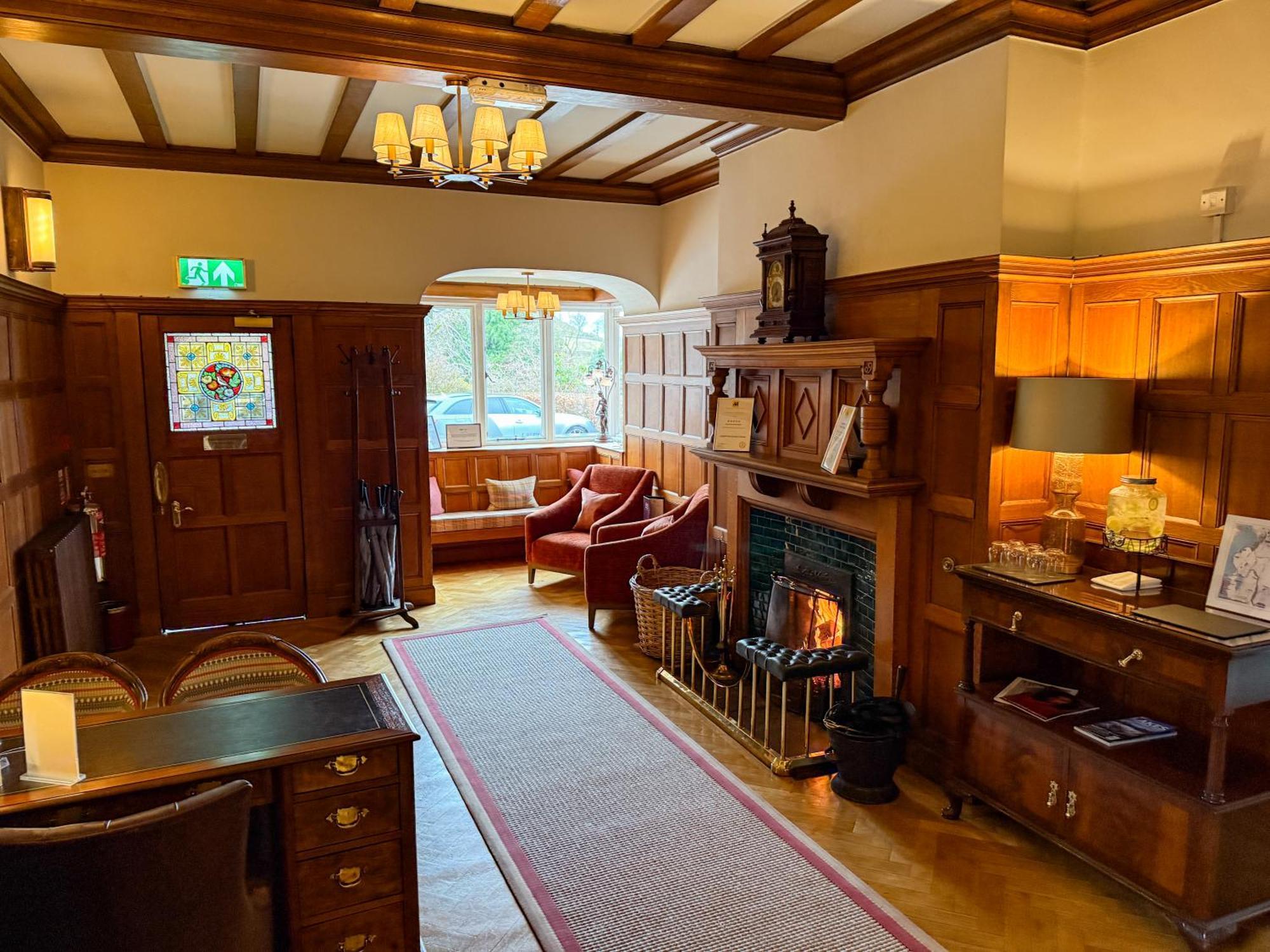 Lindeth Fell Country House Bowness-on-Windermere Exterior photo
